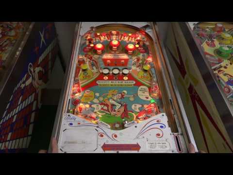 download lagu mp3 mp4 Pinball Wheels, download lagu Pinball Wheels gratis, unduh video klip Pinball Wheels
