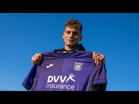 Here’s why Anderlecht signed Sebastiano Esposito!