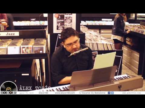 Àlex Torío - Such a Beautiful World // Petits Concerts