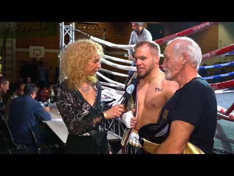 Mario Jassmann schlägt seinen Gegner schwer KO!