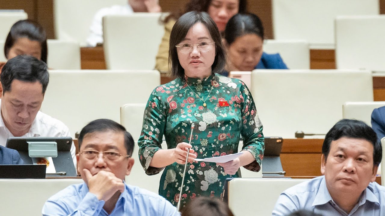 Đại biểu Thái Thị An Chung: Đề xuất kéo dài tuổi phục vụ tại ngũ của sĩ quan