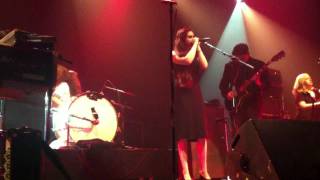 (HD) Kitty, Daisy & Lewis - Polly Put The Kettle On - Live @Rockhal (Lux) - 13.02.2012