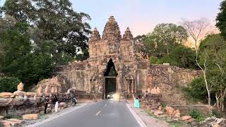 Siem Reap Bayon Temple TAKAV GATE ក្លោងទ្វារតាកាវ