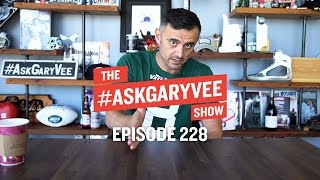 YouTube Monetization Policies, Future of FinTech & Fostering Leadership | #AskGaryVee Episode 228