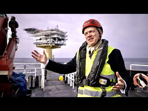 Video Thumbnail: Giles Dickson, CEO von WindEurope: Windparks werden die Stromkosten senken