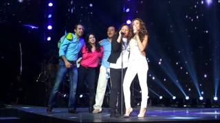 Thalia - Medley 90´s - Fuego Cruzado [con Carla] Viva Tour Mexico