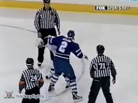 Wade Belak vs Steve McKenna