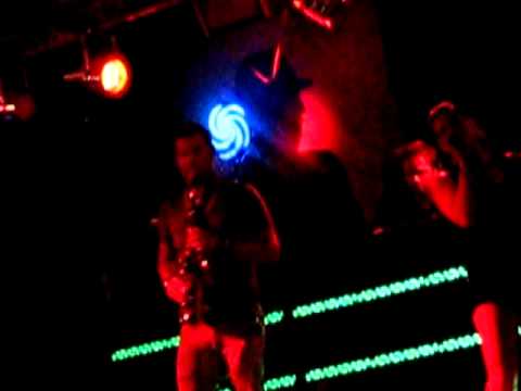 Maurice Delgado feat. CoStar & MC Choral at Bermuda club Curacao