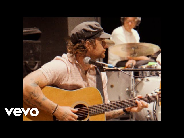 Little Bit of Love (Acoustic) - Tom Grennan