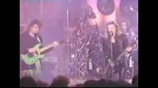 Andy Taylor with Dweezil Zappa - When The Rain Comes Down - Live On MTV, New Years Eve, 1987