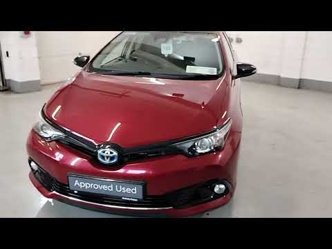 Toyota Auris HYBRID LUNA SPORT - Image 2