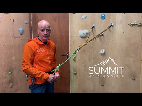 Rock Climbing Belays, Equalizing Anchors.