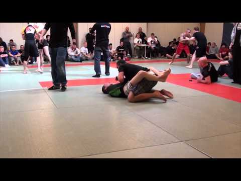 DGL 2012 1 runde F. Alexander Toft Fight Craft vs Patrick Hansen The Colosseum