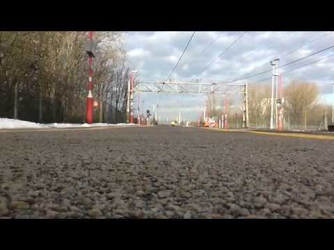 Class 86637 Tones Though Runcorn