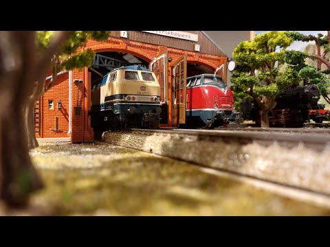 79 Mikromodellbahn mit Charme