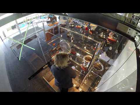 Bart Cummings Trophy Collection - Installation