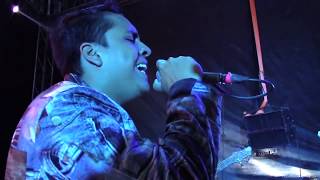 Acaríciame Music Video