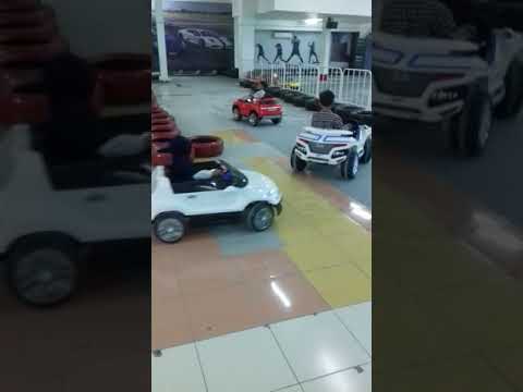 Jalan jalan ke mal bali galeria