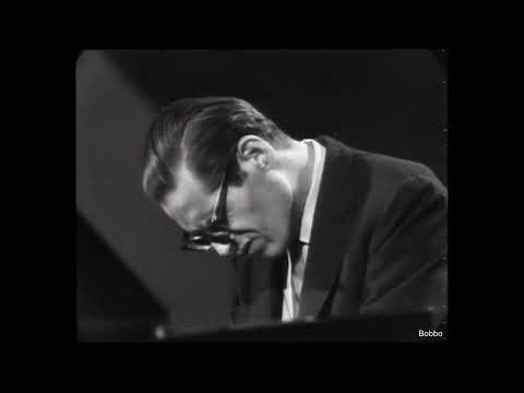 Bill Evans - Berlin 1965 (Live Video)
