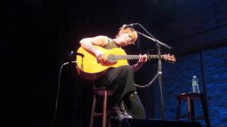 Shawn Colvin   &quot;This Must Be the Place  (Naive Melody)&quot;     (Talking Heads song)