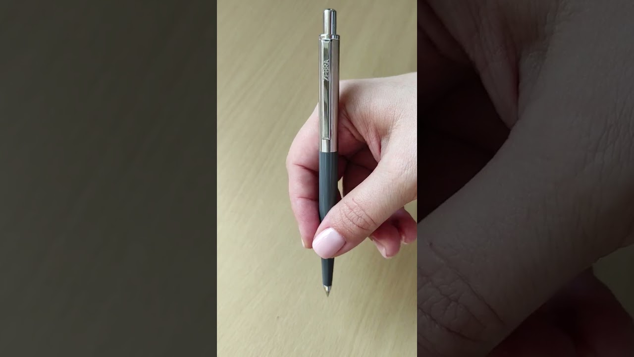 Pix cu mecanism Zebra, 901, 0.7 mm, corp albastru, scriere albastra