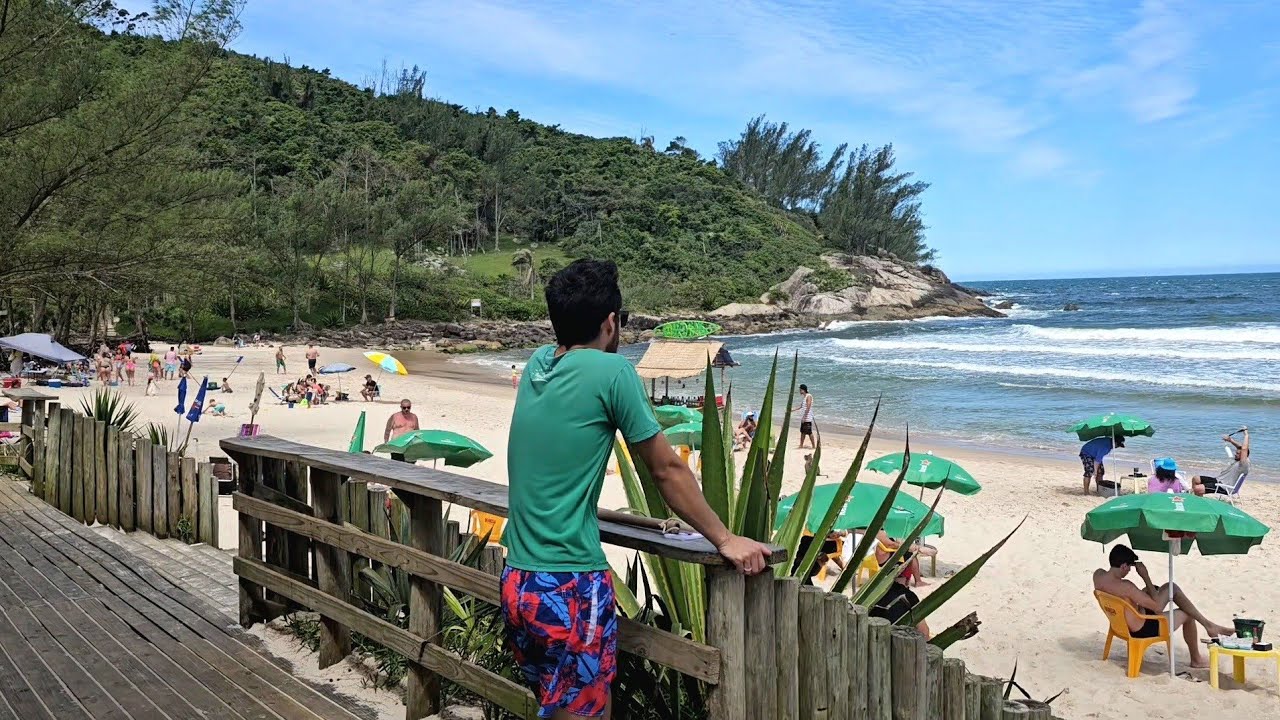 Praia da Ferrugem | Garopaba SC