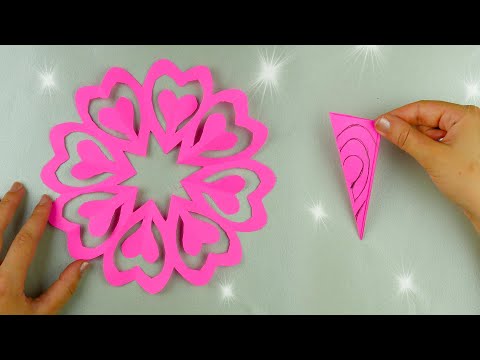 Cómo cortar una flor con corazones en papel [decoraciones para el día de San Valentín fácil]