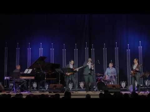 Cleveland P Jones (USA) & DR.JAZZ (IRKUTSK)