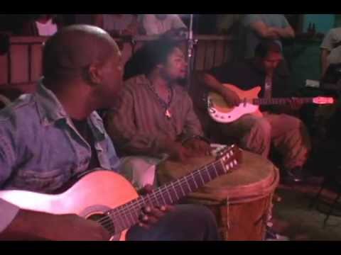 Adrian Martinez - Baba (featuring Andy Palacio) (Hopkins)