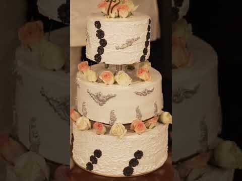 this is beautiful sangeet cake