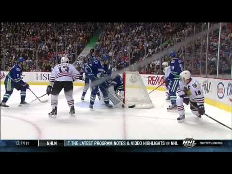 Daniel Carcillo assist from ref goal 3-1 April 22 2013 Chicago Blackhawks vs Vancouver Canucks NHL