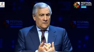 Tajani: «Se facciamo più figli possiamo ridurre il numero di migranti regolari»