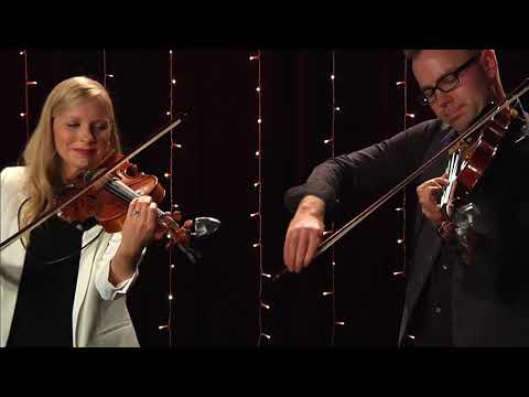 The Beckett's - Water is Wide - Live at Big Bay Sound