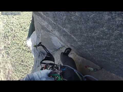 The Nose (El Capitan) - Aid Climbing - Pitch 19 Great Roof