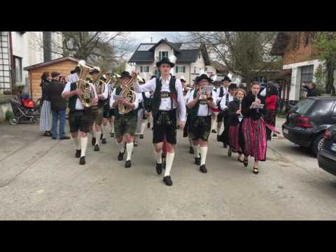 Die Lüßbacher am 1. Mai in Farchach