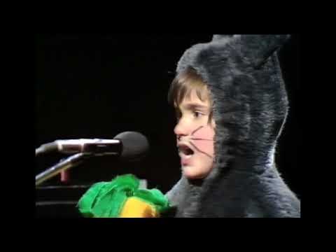 Tiswas Pop Video - Bright Eyes 1