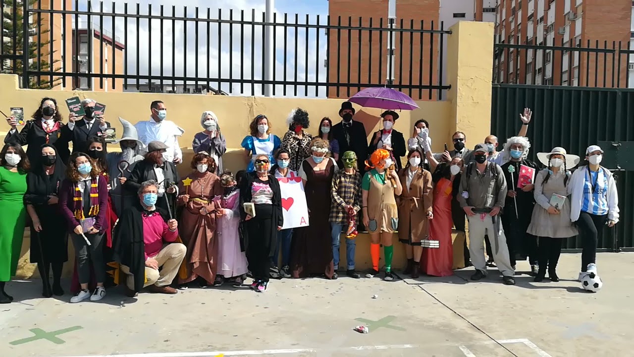 Día del Libro. Disfraces de personajes literarios I.