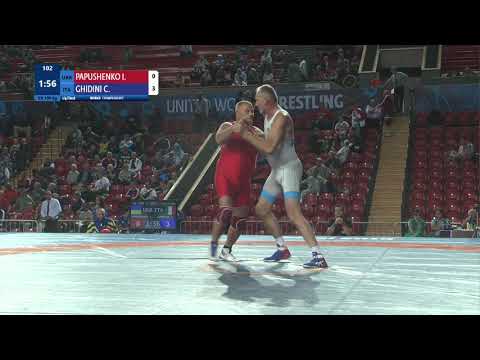 1/4 GR - 100 kg: I. PAPUSHENKO (UKR) v. C. GHIDINI (ITA)