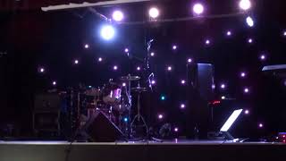 Hermans Hermits Wonderful World live Isle of Wight (6-5-17)