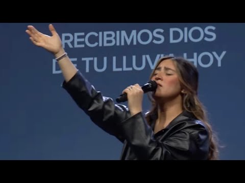 Yo Danzo - Waleska Morales & Christ For The Nations Worship (Live Cover)
