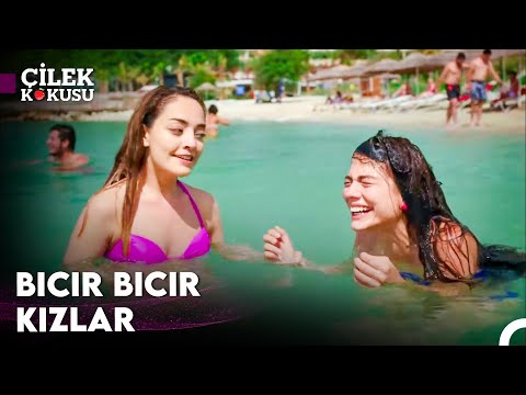 Tüm Sene Beklediğimiz Tatil Başlasın 👙 - Çilek Kokusu