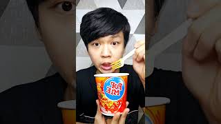 Download lagu TIPS MAKAN POP MIE SAAT GAK ADA SENDOK #shorts mp3