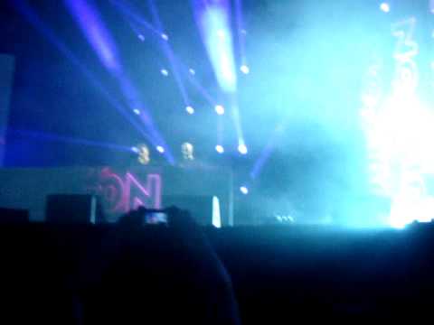 Ferry Corsten plays Radio Crash