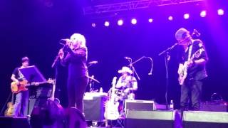 LUCINDA WILLIAMS - FOOLISHNESS / LIVE GENEVE (PARC LAGRANGE / MUSIQUES COLOREES 2016)