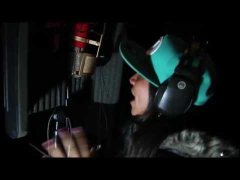 Se Enciende La Gallera Terco 92  Daske  Gaitán  Django  y  Mari  Zi