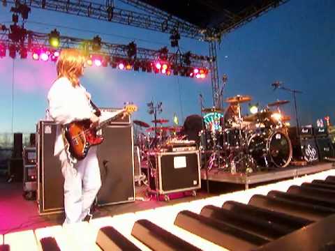 Thumbnail for LED ZEPPELIN Rock and Roll (bass demo from JOHNPAULJOEL.COM) by Led Zeppelin