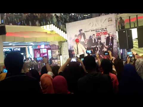 24k dance performance