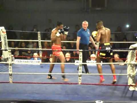 Aristote Quitusisa VS Romelleo Da Silva 2014 2éme Round