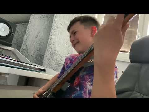 (11yrs) AronTheBassist - Pheelz & BNXN fka Buju “Finesse” (bass cover)