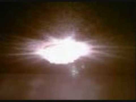 Intra feat T BurnA In ein besseres Licht www rapworld at